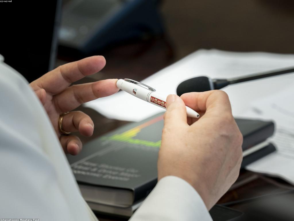 ព្រឹត្តិការណ៍សេដ្ឋកិច្ចនិងអត្ថប្រយោជន៍របស់វា